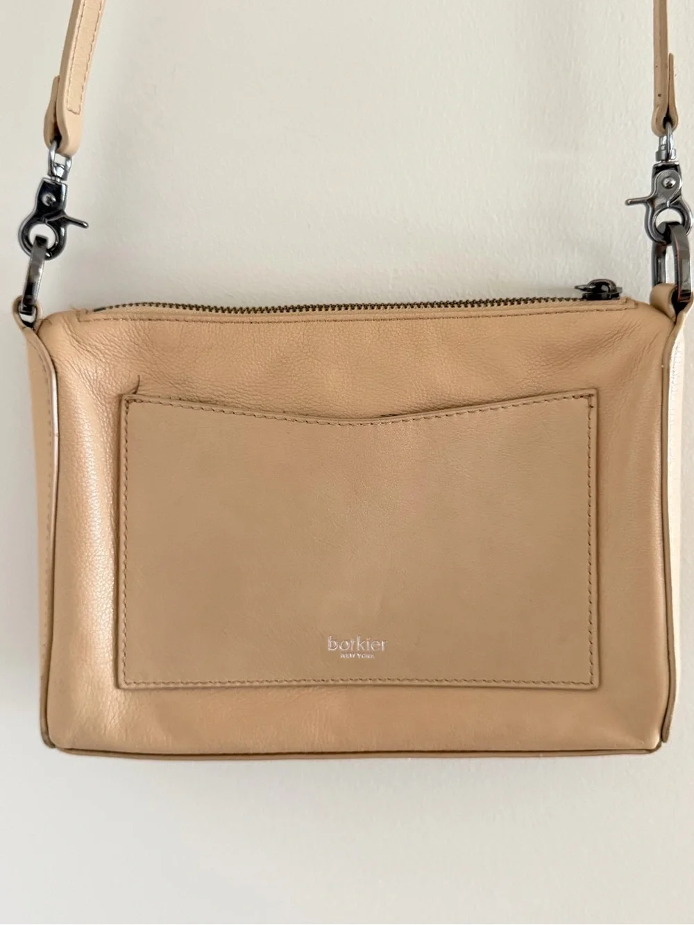 Botkier New York Leather Crossbody Bag Beige‎ Nude Neutral Should Bag Purse
